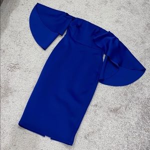 NEVER WORN FORMAL DRESS!